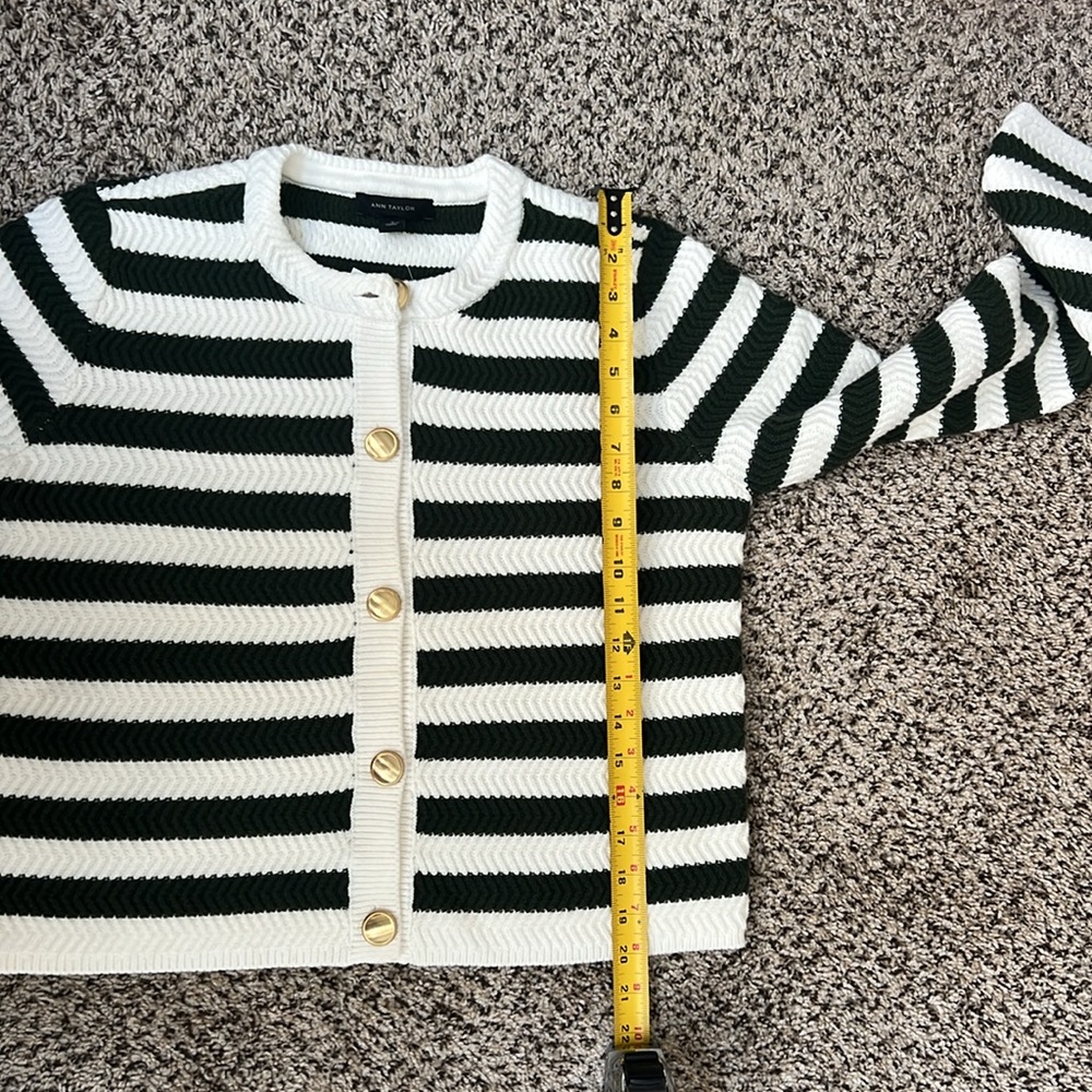 NWT Ann Taylor striped stitch jacket/cardigan sweater. Dark green/cream. Medium - Picture 7 of 10